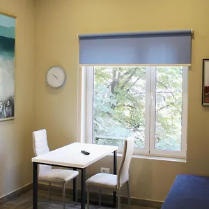 https://apartamenti-2v1-blloku.albaniahotels.org