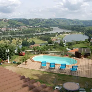 https://villa-panoramique-saint-clair-du-rhone.hotels-rhonealpes.com